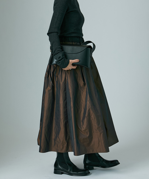 VERMEIL par iena（ヴェルメイユパーイエナ）の「《一部店舗限定》silk cotton ギャザーフレアースカート（スカート・レディース・ブラウン/チャコールグレー・FREE）」の20枚目の写真
