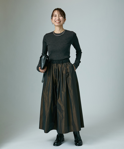 VERMEIL par iena（ヴェルメイユパーイエナ）の「《一部店舗限定》silk cotton ギャザーフレアースカート（スカート・レディース・ブラウン/チャコールグレー・FREE）」の21枚目の写真