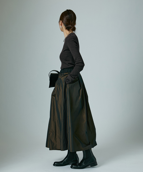 VERMEIL par iena（ヴェルメイユパーイエナ）の「《一部店舗限定》silk cotton ギャザーフレアースカート（スカート・レディース・ブラウン/チャコールグレー・FREE）」の22枚目の写真