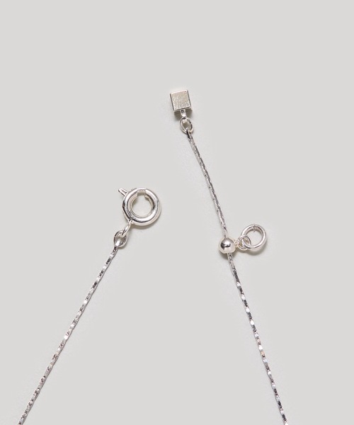 LAPUIS(ラピュイ)の「LAPUIS(ラピュイ) Flow Coil necklace(ネックレス・レディース・マルチ/ゴールド・FREE)」の5枚目の写真