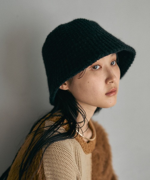 LEPSIM（レプシィム）の「サーモニットハット　604769（ハット・レディース・ブラック/アイボリー・ONE SIZE）」の2枚目の写真