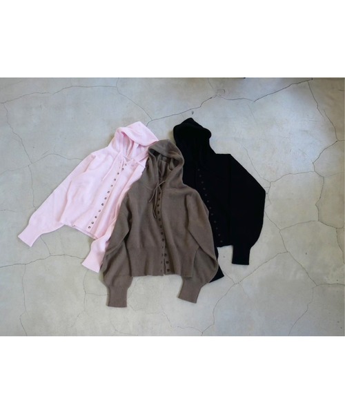 TRUNC（トランクエイティーエイト）の「Button Hoodie Knit（ニット/セーター・レディース・モカ/ピンク/ブラック・FREE）」の16枚目の写真