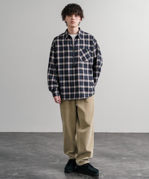 HUF（ハフ）の「HUF ハフ CROMER CORDUROY PANT ワンポイントロゴ刺繍入りコーデュロイテーパードワイドパンツ（その他パンツ・メンズ・サンドベージュ/ネイビー/ブラック・30/32/34）」の22枚目の写真