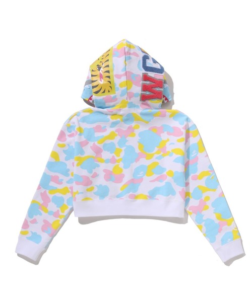 A BATHING APE（アベイシングエイプ）の「NEW MULTI CAMO SHARK CROPPED FULL ZIP HOODIE（パーカー・レディース・ブラック/ホワイト・SMALL/MEDIUM）」の5枚目の写真