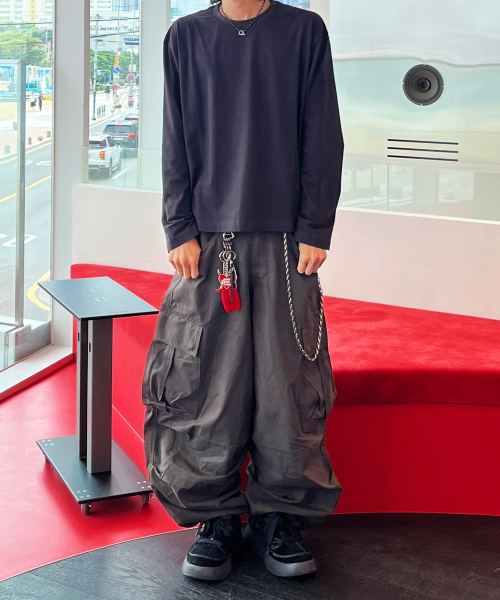 JUAN HOMME(ジュアンオム)の「クロップフィットコンパクトコットンロングスリーブ(チャコール)(Tシャツ/カットソー・メンズ・その他・LARGE/SMALL/MEDIUM)」の8枚目の写真