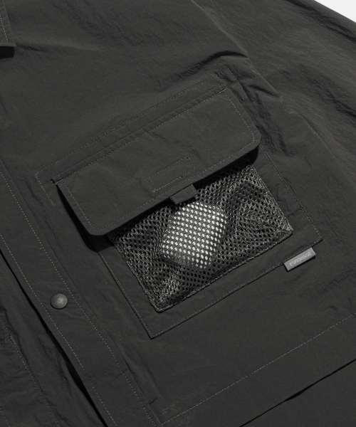 ESPIONAGE(エスピオナジ)の「Multi Pocket Angler Shirt Ink Black(シャツ/ブラウス・レディース・その他・MEDIUM/LARGE/X-LARGE)」の6枚目の写真
