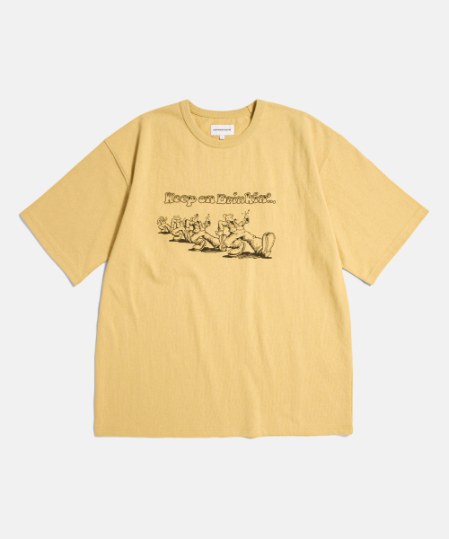ESPIONAGE(エスピオナジ)の「Keep on Drinkin Heavyweight Tee Vintage Yellow(Tシャツ/カットソー・レディース・その他・MEDIUM/LARGE/X-LARGE)」の1枚目の写真