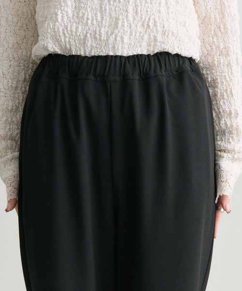 PUAL CE CIN（ピュアルセシン）の「【セットアップ対応】ストレッチジョーゼットインスリットパンツ（スラックス・レディース・ブラック/アイボリー・FREE）」の15枚目の写真