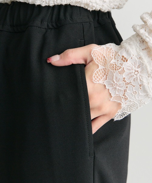 PUAL CE CIN（ピュアルセシン）の「【セットアップ対応】ストレッチジョーゼットインスリットパンツ（スラックス・レディース・ブラック/アイボリー・FREE）」の16枚目の写真