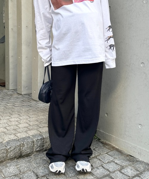 MYMOOD.(マイムード)の「【マタニティ】裾セルフカット可能◎ リブストレートパンツ 楽々パンツ ウエストゴムパンツ(マタニティウェア/グッズ・レディース・チャコールグレー/ブラック/ベージュ/ライトグレー・M/L)」の6枚目の写真