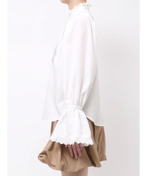 CALNAMUR（カルナムール）の「コットンフリルレースブラウス（シャツ/ブラウス・レディース・ホワイト/ブラック/その他1・FREE）」の12枚目の写真