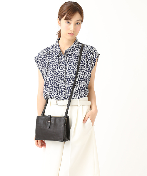 SAZABY（サザビー）の「LUT-01/ショルダー（ショルダーバッグ・レディース・ホワイト/ブラック/ベージュ・FREE）」の2枚目の写真