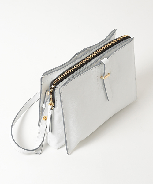 SAZABY（サザビー）の「LUT-01/ショルダー（ショルダーバッグ・レディース・ホワイト/ブラック/ベージュ・FREE）」の13枚目の写真