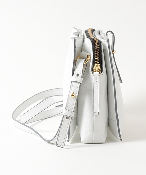 SAZABY（サザビー）の「LUT-01/ショルダー（ショルダーバッグ・レディース・ホワイト/ブラック/ベージュ・FREE）」の14枚目の写真