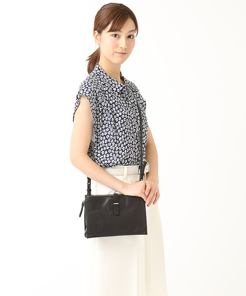 SAZABY（サザビー）の「LUT-01/ショルダー（ショルダーバッグ・レディース・ホワイト/ブラック/ベージュ・FREE）」の4枚目の写真