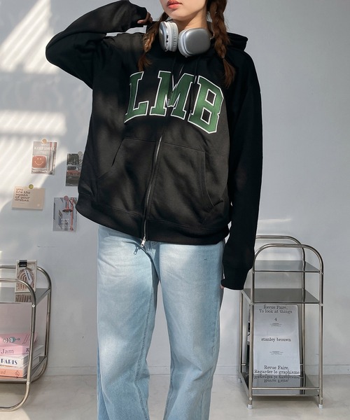 AS KNOW AS plus（アズノゥアズプラス）の「○Ｗジップとロゴパーカー【UNISEX ITEM】（パーカー・レディース・カモフラージュ/グレー系/チャコールグレー/ブラック系/アイボリー系1/ブラック系1/レッド系1/ネイビー系1・FREE）」の19枚目の写真