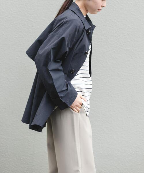 FORK&SPOON（フォークアンドスプーン）の「FORK&SPOON　ステンカラーテントコート（ステンカラーコート・レディース・ベージュ/ネイビー・1）」の16枚目の写真