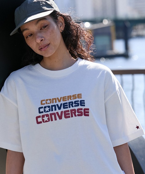 CONVERSE(コンバース)の「CONVERSE JACK PURCELL/コンバース ジャックパーセル ワンポイント刺繍 アソートプリント コンパクト 半袖Tシャツ(Tシャツ/カットソー・レディース・ホワイト系1/ホワイト系/ブラック/ネイビー系/ブルー/グレー系/オフホワイト/ブルー系/ブラック系/パープル/オートミール/ネイビー/グレー系1/グリーン系/グリーン・M)」の2枚目の写真