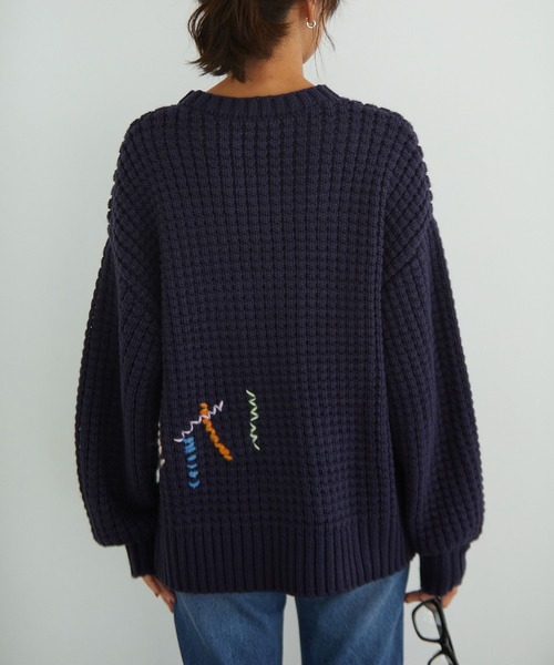 BAYFLOW(ベイフロー)の「【知久友里恵さんコラボ】ハンドステッチニット(ニット/セーター・レディース・オフホワイト/ネイビー・FREE)」の22枚目の写真