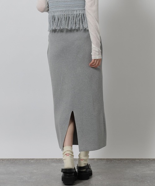 LAKOLE(ラコレ)の「12ゲージ総針ニットナロースカート / 639736(スカート・レディース・グリーン/ブラック/グレー・LARGE/MEDIUM)」の14枚目の写真