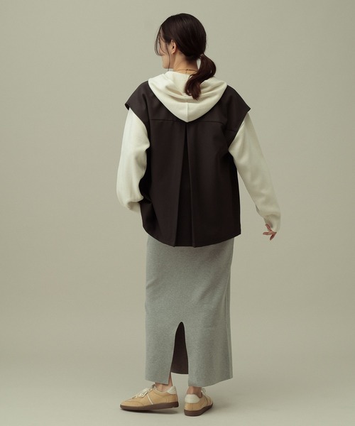 LAKOLE(ラコレ)の「12ゲージ総針ニットナロースカート / 639736(スカート・レディース・グリーン/ブラック/グレー・LARGE/MEDIUM)」の17枚目の写真