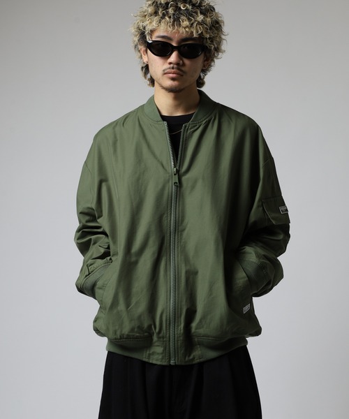 PRO CLUB (プロクラブ)の「PRO CLUB ボンバージャケット(MA-1・メンズ・シルバー/オリーブ/カーキ・XL/L/M/S/3XL/2XL)」の8枚目の写真