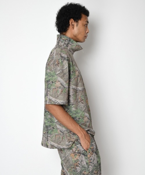 SUPERTHANKS(スーパーサンクス)の「【速乾生、清涼感素材】ジッププルオーバーTechnical S/S high-zip pullover(Tシャツ/カットソー・メンズ・ブラック/その他/ブラック系その他・M/L/S)」の10枚目の写真
