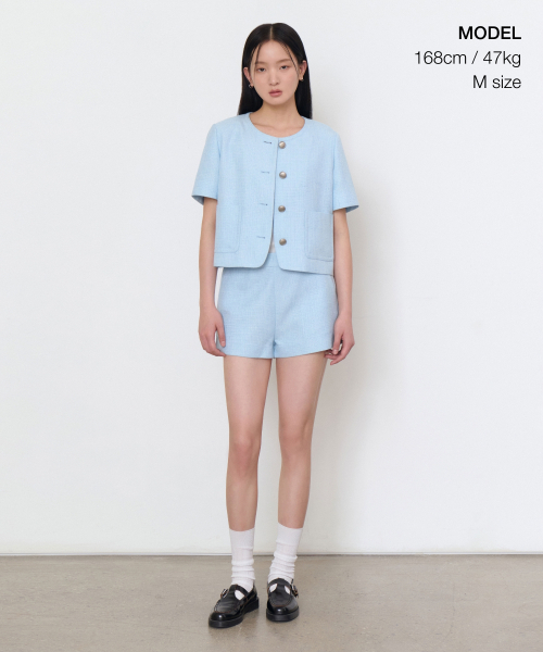 MUSINSA STANDARD WOMAN（ムシンサスタンダードウーマン）の「ウィメンズラウンドネックツイードクロップ半袖ジャケット[スカイブルー]（テーラードジャケット・レディース・その他・LARGE/MEDIUM/SMALL/X-SMALL）」の2枚目の写真