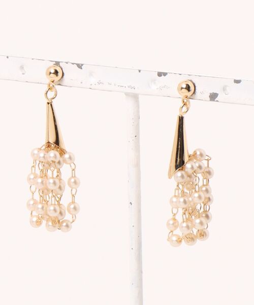 AMERICAN HOLIC（アメリカンホリック）の「パール ブーケピアス（ピアス（両耳用）・レディース・シルバー/ゴールド・FREE）」の4枚目の写真