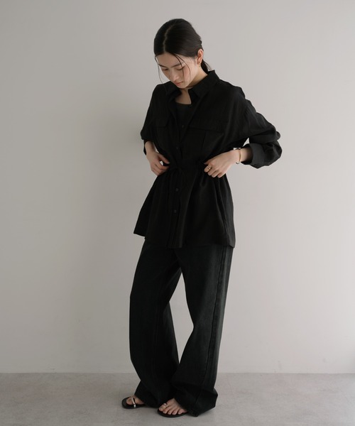 andme(アンドミー)の「リネンブレンドシアーサファリシャツ(シャツ/ブラウス・レディース・ライトベージュ/ブラック/モカ・M)」の5枚目の写真