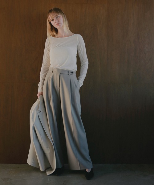 MANOF(マノフ)の「SHEER VELOUR TOPS(Tシャツ/カットソー・レディース・グレー/ブラック/ピンク/アイボリー・F)」の18枚目の写真