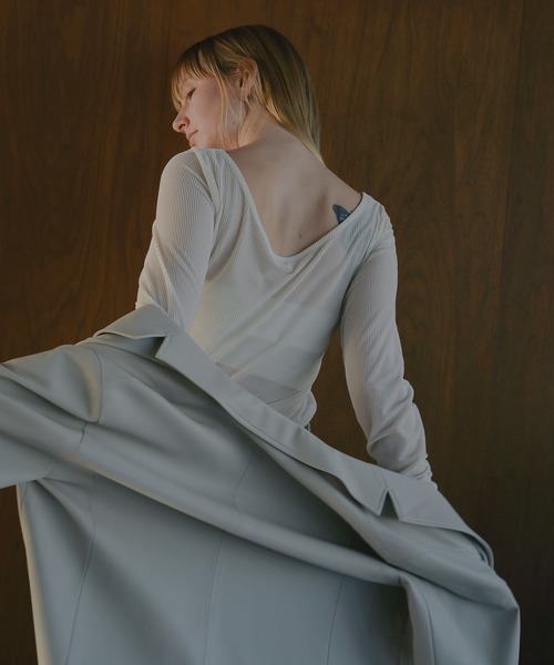 MANOF(マノフ)の「SHEER VELOUR TOPS(Tシャツ/カットソー・レディース・グレー/ブラック/ピンク/アイボリー・F)」の17枚目の写真