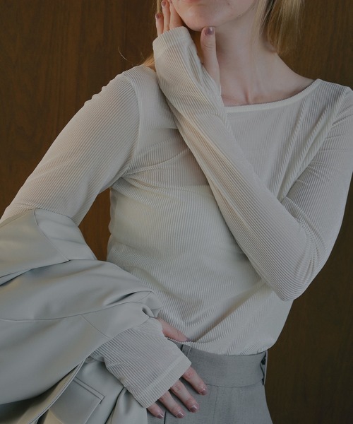 MANOF(マノフ)の「SHEER VELOUR TOPS(Tシャツ/カットソー・レディース・グレー/ブラック/ピンク/アイボリー・F)」の19枚目の写真