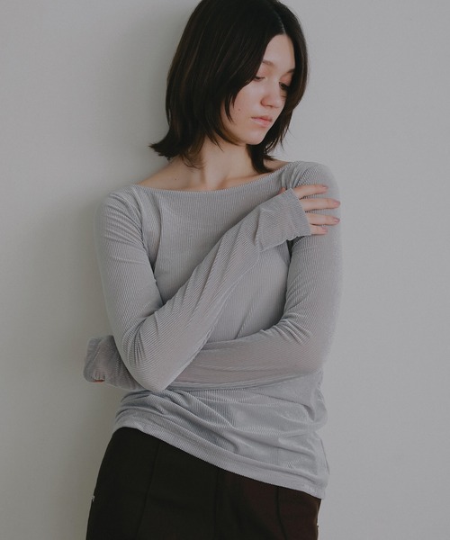 MANOF(マノフ)の「SHEER VELOUR TOPS(Tシャツ/カットソー・レディース・グレー/ブラック/ピンク/アイボリー・F)」の20枚目の写真
