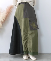 iS ScoLar | 561205：蝶鍵モチーフ刺繍 ナイロン×デニム切替配色スカート(スカート)
