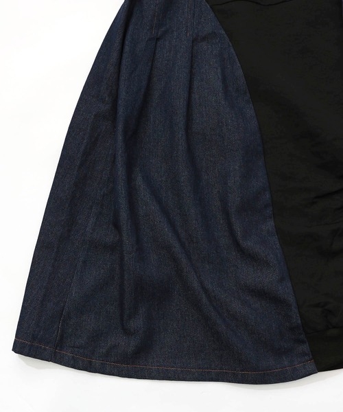 iS ScoLar(イズスカラー)の「561205:蝶鍵モチーフ刺繍 ナイロン×デニム切替配色スカート(スカート・レディース・カーキ/ブラック・M)」の16枚目の写真