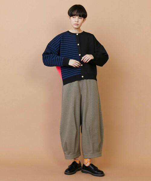 FRAPBOIS（フラボア）の「ミラノカーデ（カーディガン/ボレロ・レディース・ブラック/グレー・1）」の15枚目の写真