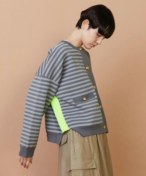 FRAPBOIS（フラボア）の「ミラノカーデ（カーディガン/ボレロ・レディース・ブラック/グレー・1）」の19枚目の写真