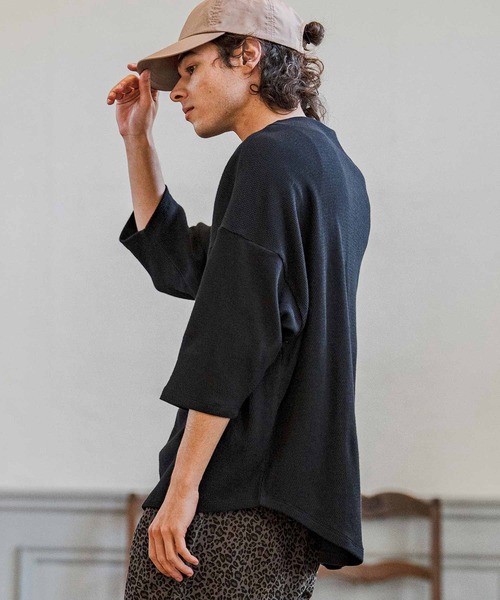CAMBIO(カンビオ)の「mlt5595-Honeycomb Waffle Key Neck 3-4 Sleeve Cut sew 七分袖カットソー(S64226cmb)(Tシャツ/カットソー・メンズ・チャコールグレー/ブラック/ホワイト・S/M/L)」の12枚目の写真
