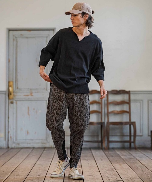 CAMBIO(カンビオ)の「mlt5595-Honeycomb Waffle Key Neck 3-4 Sleeve Cut sew 七分袖カットソー(S64226cmb)(Tシャツ/カットソー・メンズ・チャコールグレー/ブラック/ホワイト・S/M/L)」の13枚目の写真