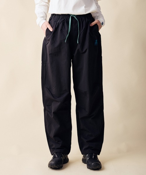 rehacer(レアセル)の「rehacer : × STARTER Track Easy Pants / ×スタータートラックイージーパンツ(その他パンツ・レディース・グリーン/ブラック・SMALL/MEDIUM)」の4枚目の写真