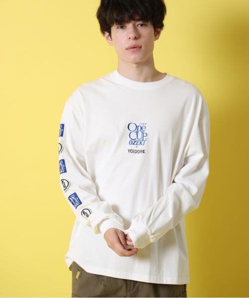 SS新作！カップ付きTシャツ　完売サイズです♡ 半袖 Tシャツ フォトグラフィック×刺繍 クルーネック トップス シャツ