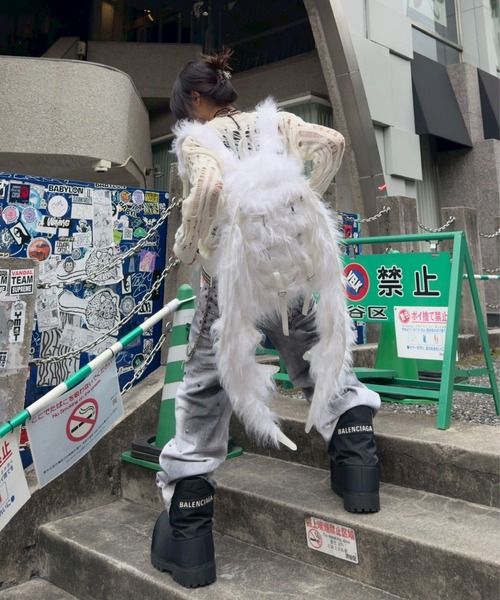 Never mind the XU(ネバーマインドザエックスユー)の「【Never mind the XU】damage loose knit / 【ネバーマインド ザ エックスユー】オーバーサイズダメージルーズニット <着用動画あり>(ニット/セーター・メンズ・ブラック/アイボリー・L)」の13枚目の写真