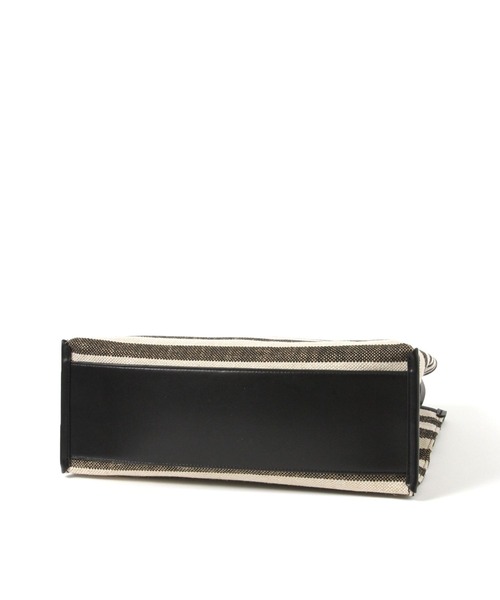 Elura（エルーラ）の「＜kakatoo＞スクエアーボーダートート/633025（トートバッグ・レディース・ネイビー/ブラック・FREE）」の6枚目の写真