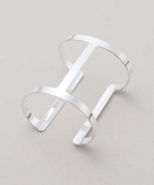 SASKIA DIEZ（サスキアディッツ）の「SASKIA DIEZ 別注 J BLANK cuff：バングル（バングル/リストバンド・レディース・シルバー・FREE）」の10枚目の写真