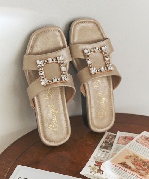 Bridget Birkin(ブリジットバーキン)の「【Bridget Birkin】スクエアバックルミュールサンダル(562210)(サンダル・レディース・シルバー/ブラック/ゴールド・L/M/LL/S)」の3枚目の写真