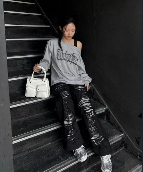 DARLING, YOU'RE BAD(ダーリンユーアーバッド)の「Damaged Python Wide Denim Pants #Silver(デニムパンツ・レディース・その他・SMALL/MEDIUM)」の5枚目の写真