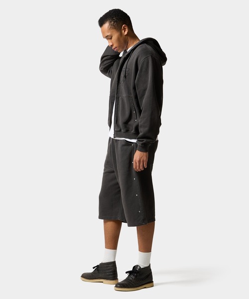 HUF(ハフ)の「STUDDED FULL ZIP HOODIE(パーカー・メンズ・ブラック/レッド/ベージュ・S/M/L/XL/XXL)」の13枚目の写真