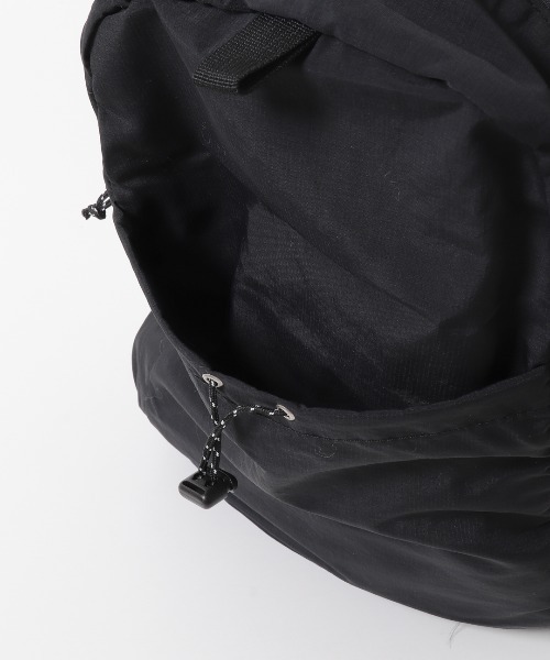 KBF(ケイビーエフ)の「アウトポケットナイロンバックパック(バックパック/リュック・レディース・ベージュ/ピンク/ブラック・ONE)」の20枚目の写真