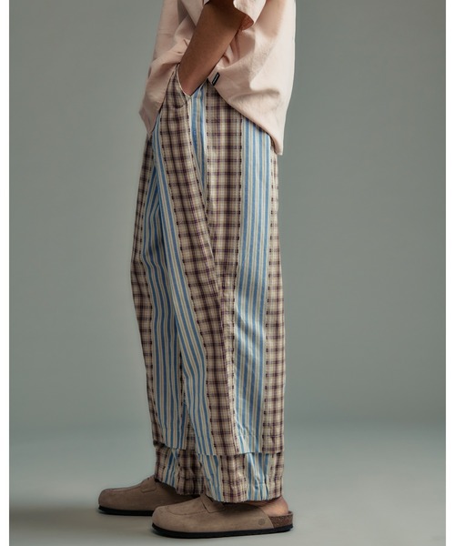 ADAM PATEK（アダムパテック）の「ADAMPATEK/jacquard check-stripe easy pants/チェックｘストライプジャガードイージーパンツ(AP2618016)（その他パンツ・レディース・ブラック/ホワイト・2/1）」の2枚目の写真